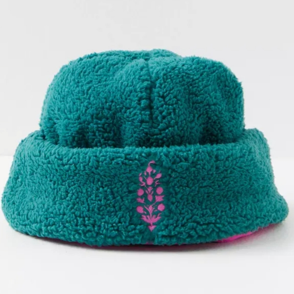 Free People FP Movement Backroads Beanie Fleece Sherpa Hat